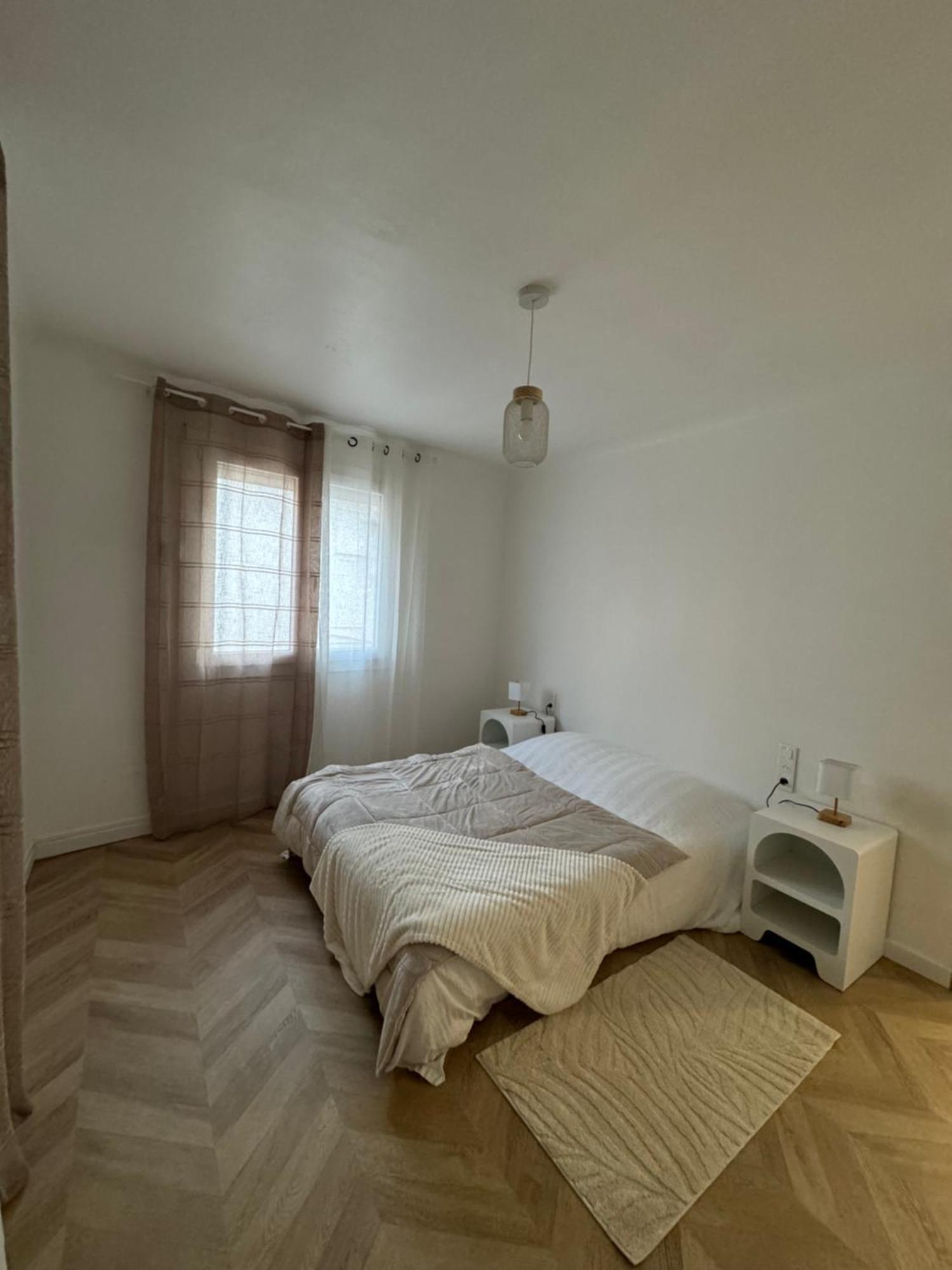 Appartement T3 Proche Toutes Commodites *